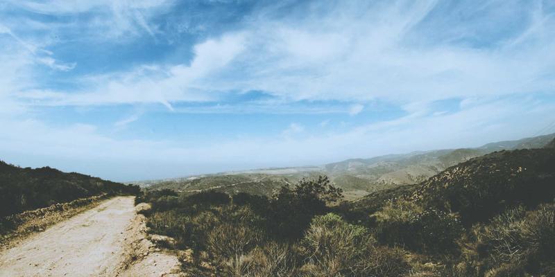 杭州二手房装修拆除阶段注意事项与结构安全鉴定指南：极简设计下的装饰工程核心要点